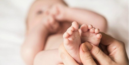Initiation massage bébé